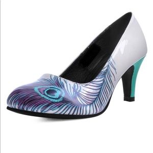 ModCloth | Peacock Heel